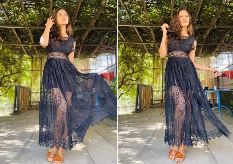 malavika mohan sizzling pics 2020