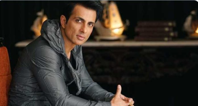 Sonu Sood witty reply to a strange Twitter request goes viral
