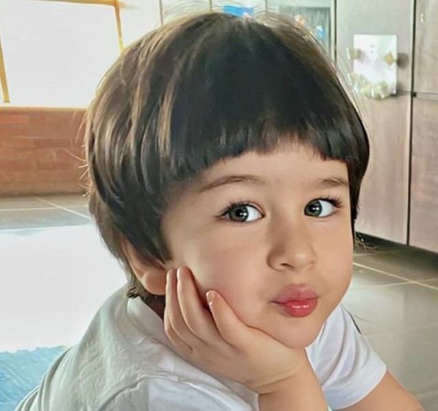 Taimur Ali Khan Sibling is on the Way, Saif Kareena Confirms