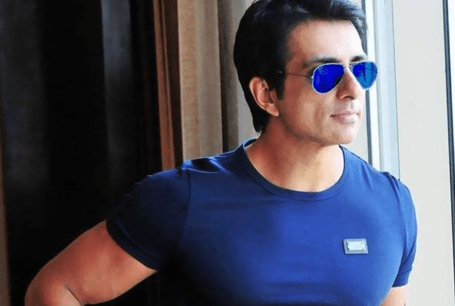 Sonu Sood Stuning reply to Troll about his PR Stunts acquisition