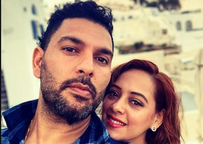 Yuvraj Singh Celebrates the birth of Junior Yuvraj