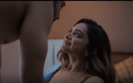 Gehraiyaan Review: An Evocative Film about Complex Relationships