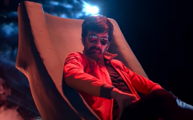 Ravi Teja in Khiladi Trailer is Impressive with a Mass Appeal