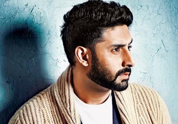 Dasvi Abhishek Bachchan on Cloud Nine, Dad Showers Non Stop Praises
