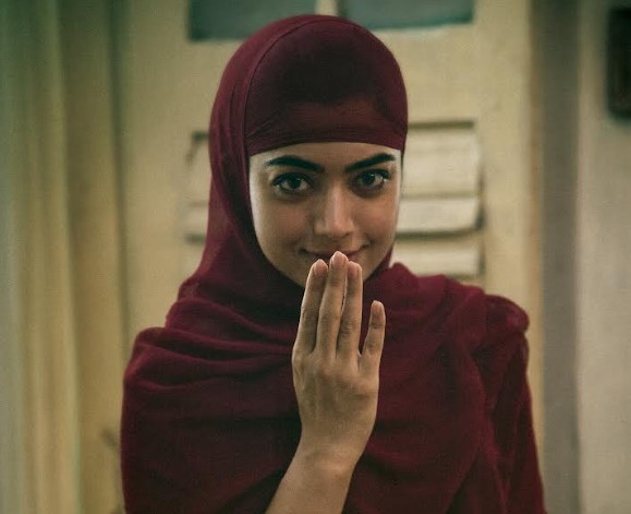 Sita Ramam: Rashmika Mandanna, aka Afreen, Gives Fans a Beautiful Eid-al-Adha Salaam