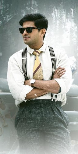 Dulquer and Mrunal Costumes in Sita Ramam are as classic as their roles 1 Sita Ramam