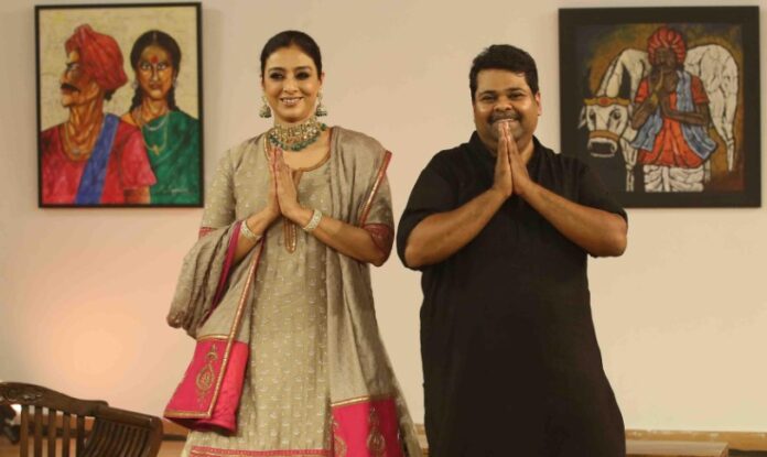 Tabu Joins GAURANG's 'Amogham' to pay rich tributes to Telangana Handlooms