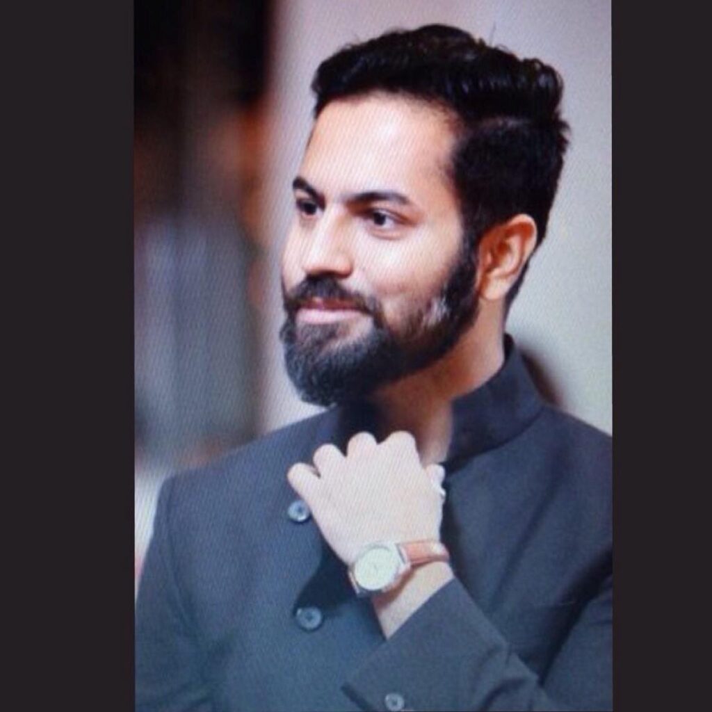 Dulquer and Mrunal Costumes in Sita Ramam are as classic as their roles 2 Sita Ramam Costume Sheetal Sharma