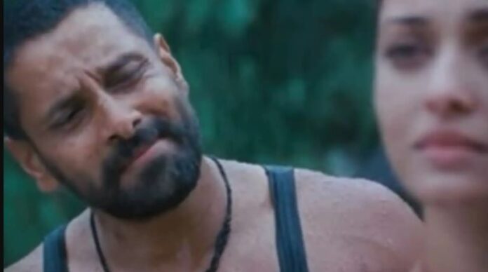 Vikram wins award, shares cherished memories of Raavanan and Aishwarya