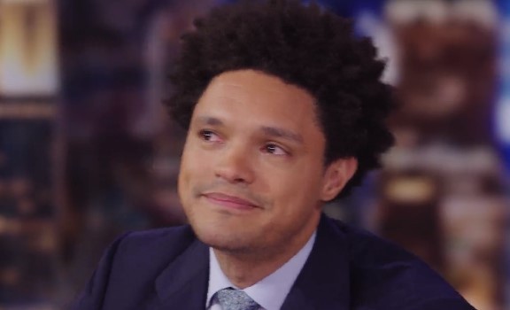 Comedian Trevor Noah Bids Adieu to The Daily Show, Thanks Fans for Big Support 1 Trevor Noah Thanks Audience