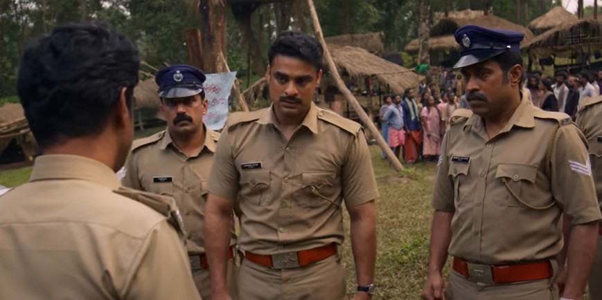 Narivetta Movie Review: Powerfully Made, Unevenly Told 1 Narivetta